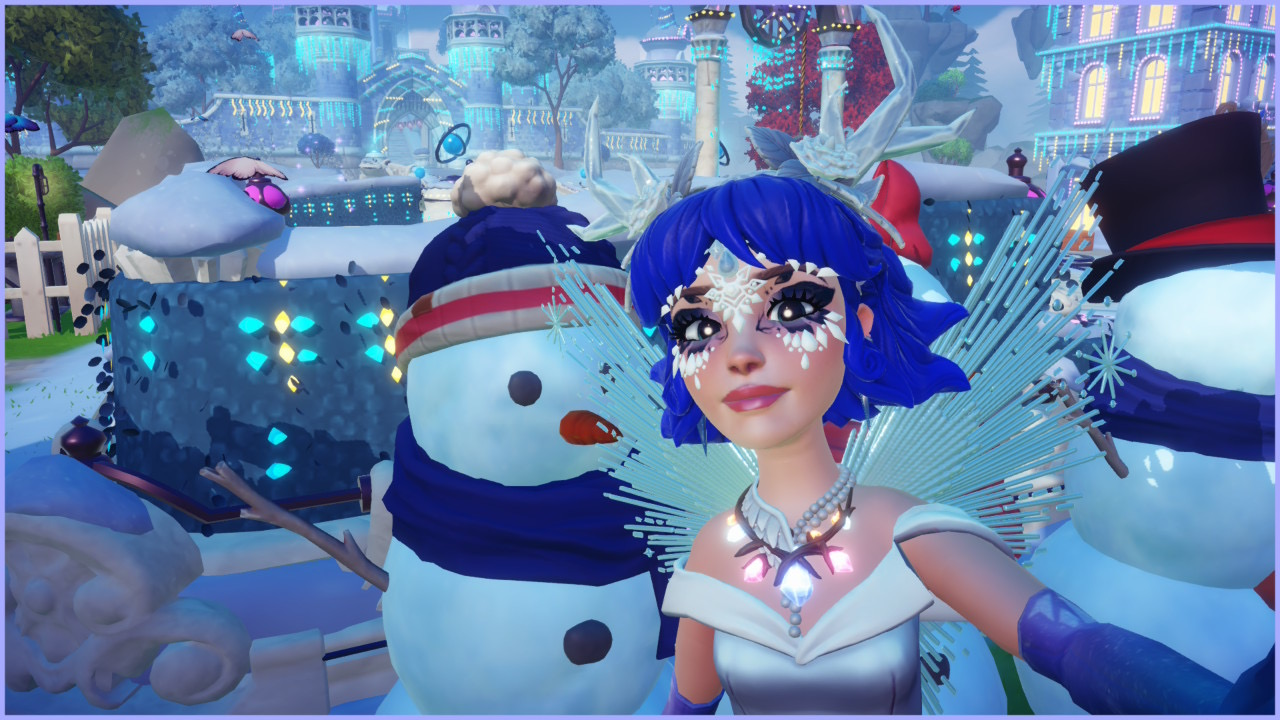 Winter fairy character posing with snowmen in Dreamlight Valley